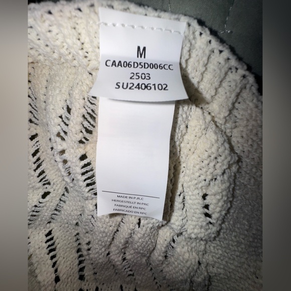 Quiet vibes Crème knit Sleeveless side tie top. Size Medium. NWT - Picture 9 of 15